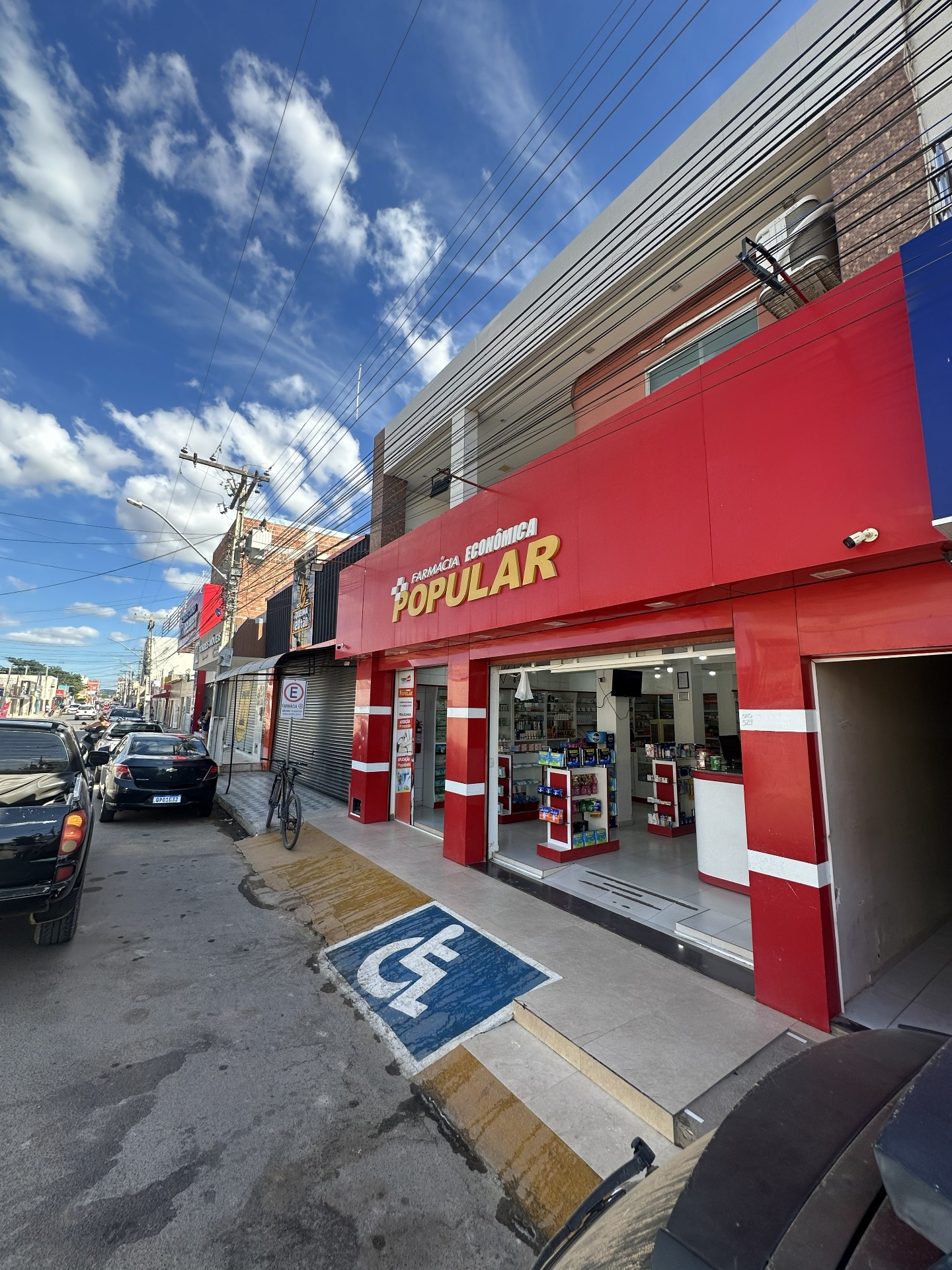 Fachada vista da rua